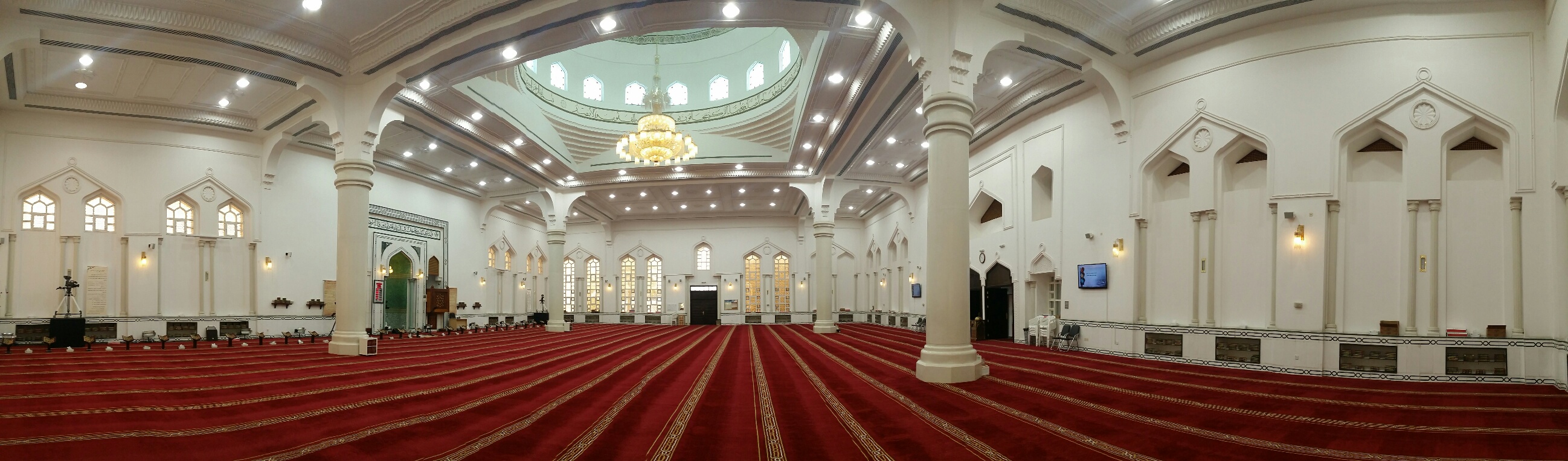 sheikh zayed mosque inside